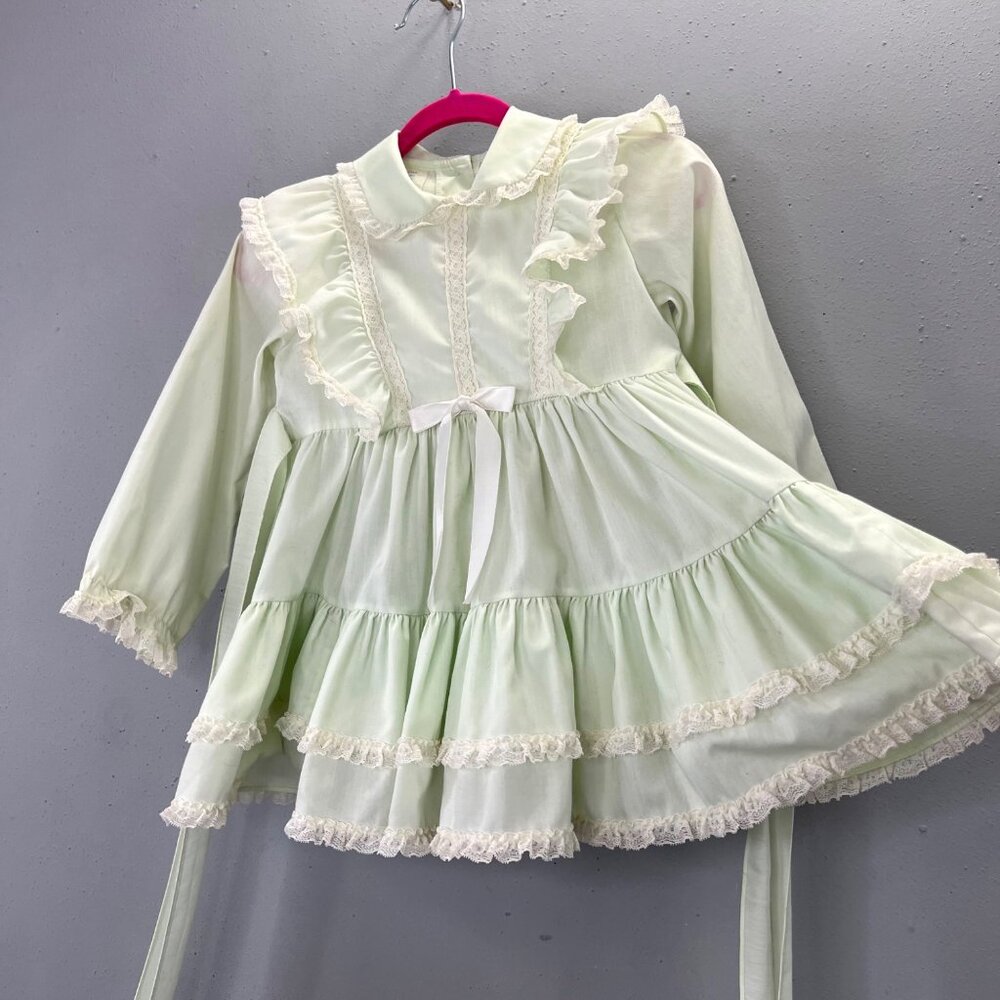 Vintage Mini World Circle Dress 3T Pale Green Ruffles Lace Party Easter USA